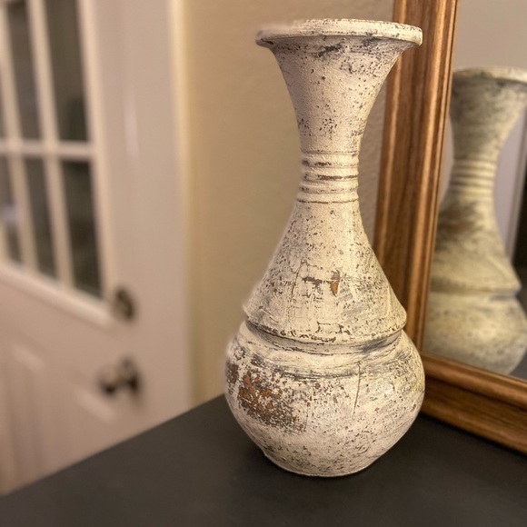 Textured Ceramic Pottery - Picture 3 of 5